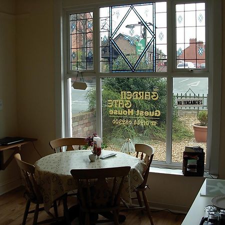 The Garden Gate Guest House Chester Extérieur photo