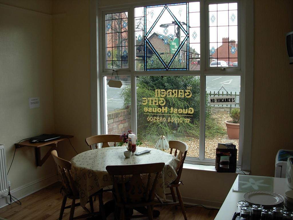 The Garden Gate Guest House Chester Extérieur photo